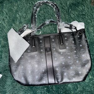 MCM Liz Reversible Medium Visetos Tote Bag